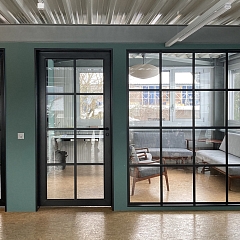 Raumtrennende Fenster & Türen für Atelier Tilija, Meinisberg