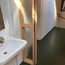 Türe aus Seekiefer und Lärche für Badezimmer