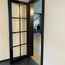 Raumtrennende Fenster & Türen für Atelier Tilija, Meinisberg