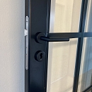 Raumtrennende Fenster & Türen für Atelier Tilija, Meinisberg